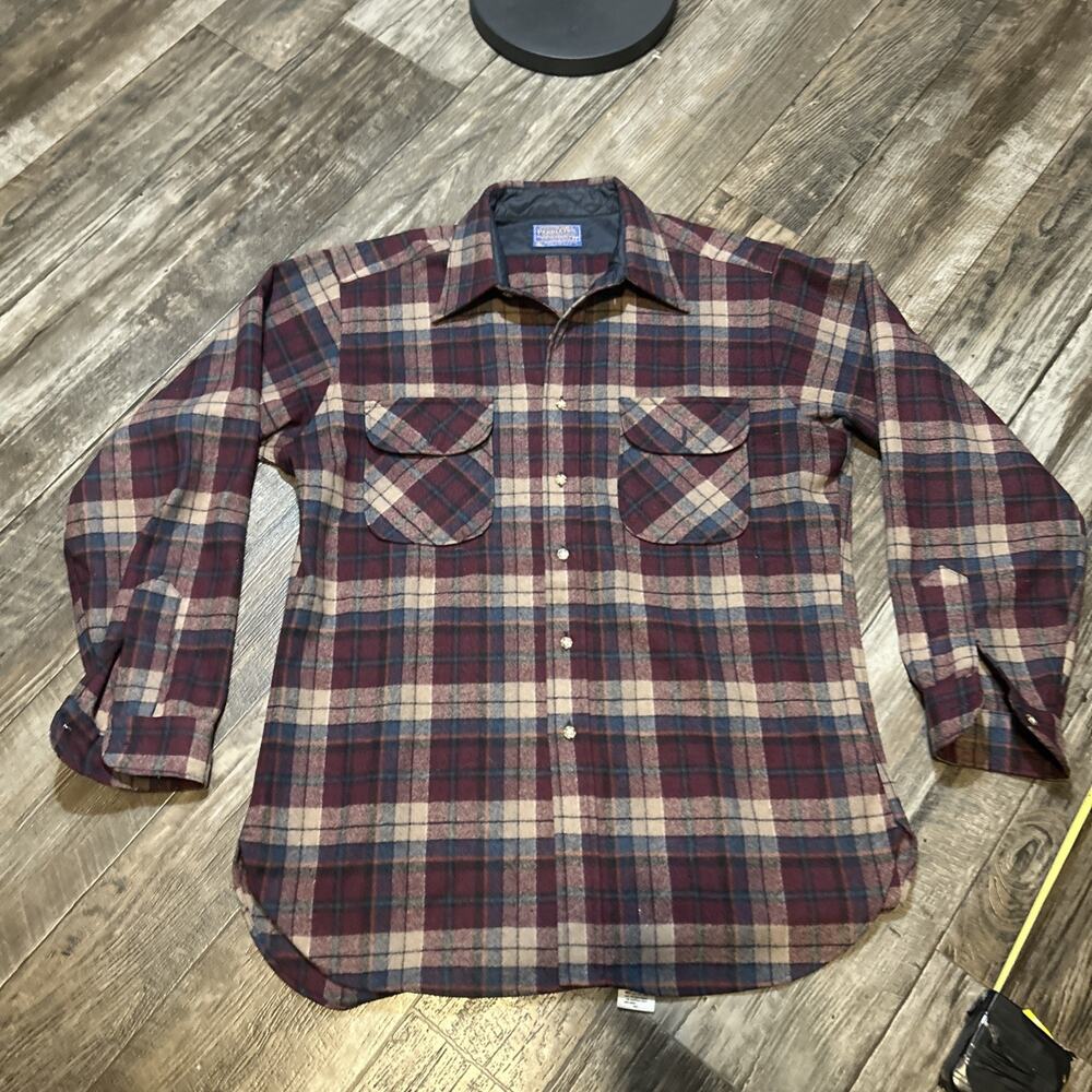 Men’s Vintage Pendleton Virgin Wool USA Made Burgundy Plaid Flannel Size Large